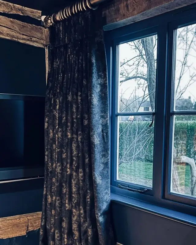 A nice big and chunky velvet puddle curtain!